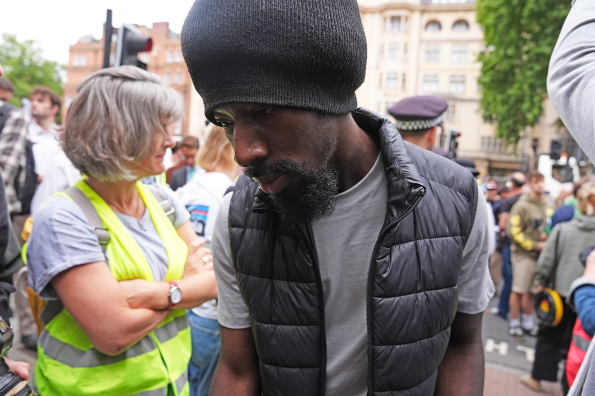 Serial fare dodger warned he must pay train ticket fines or go to prison