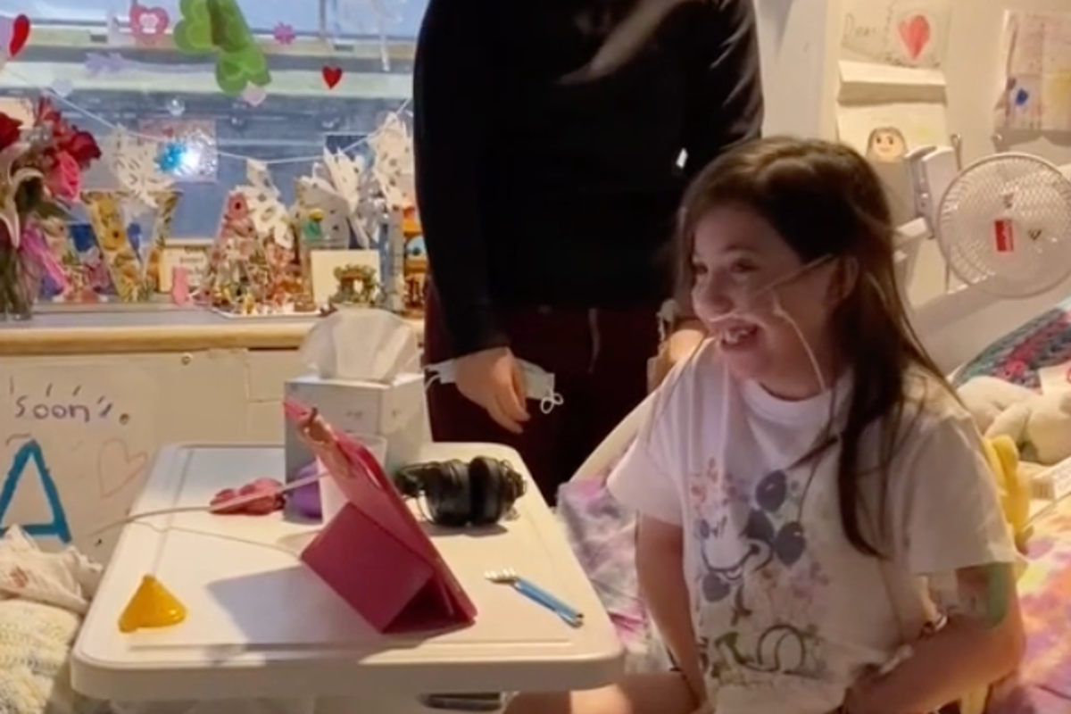 Moment 11-year-old girl learns she’s finally getting a transplant