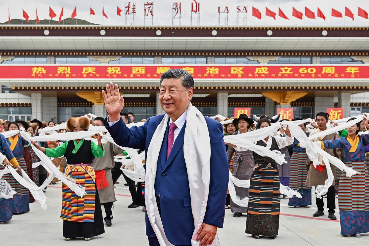 Grand ceremony and parade mark 60 years of Chinese Communist Party rule in Tibet