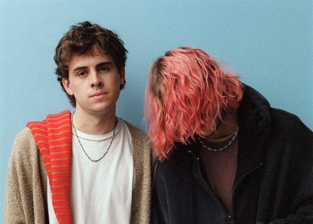 <p>Royel Otis dabble with grunge before straying into pop territory on their second album, ‘Hickey’</p>