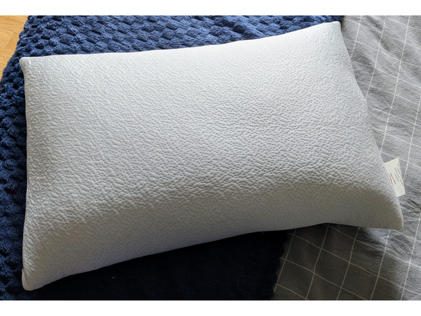 indybest best pillow review Dreams therapur memory foam ice pillow