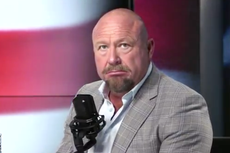 Alex Jones says Trump is in a ‘health crisis’ after noting the size of president’s ankles