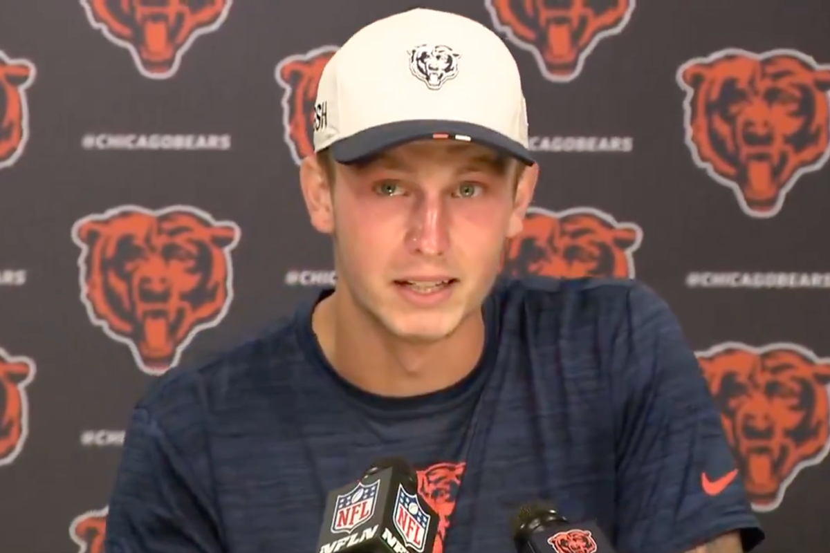 Heartwarming moment Bears backup QB breaks down in tears after signing $10m deal