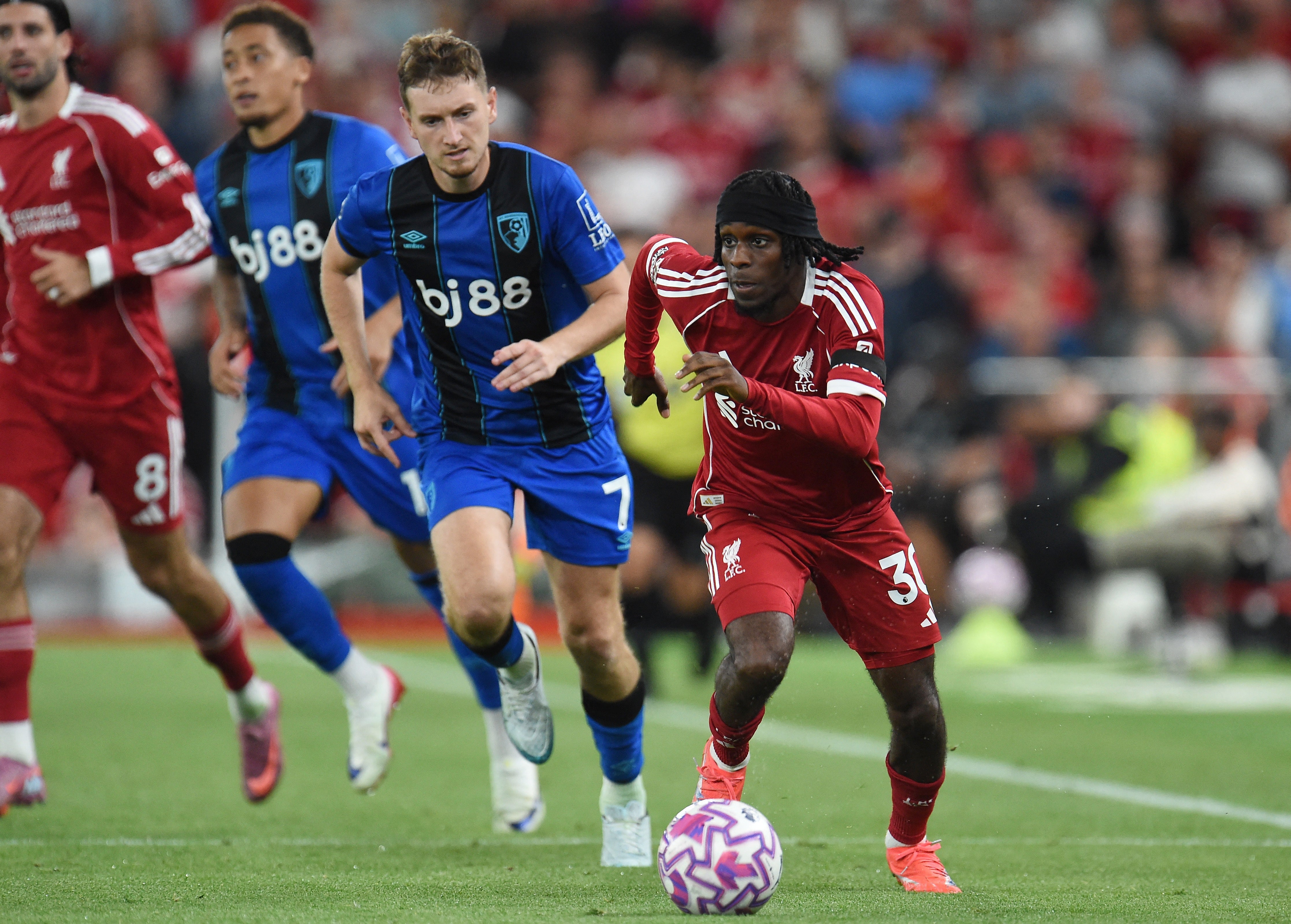 Liverpool's Jeremie Frimpong in action