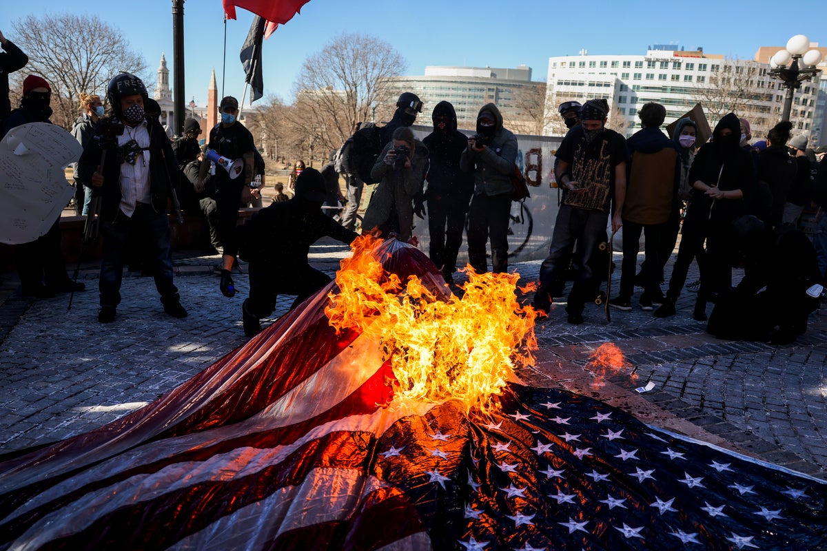 Trump to sign order directing DOJ to criminally charge flag burning despite being protected speech
