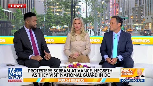 <p>Fox & Friends co-host Ainsley Earhardt called on Donald Trump to take over New York after his DC crackdown</p>
