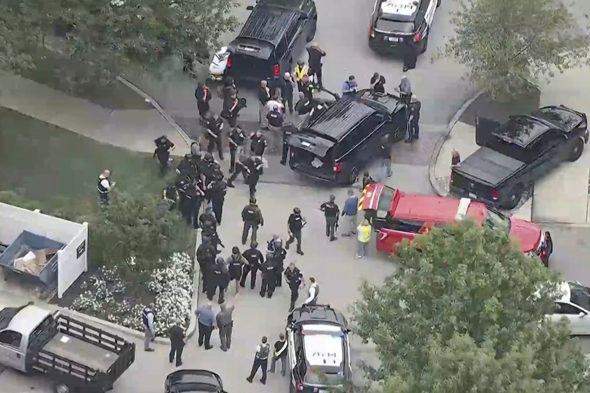 Villanova University reports an active shooter on campus, tells students to barricade doors
