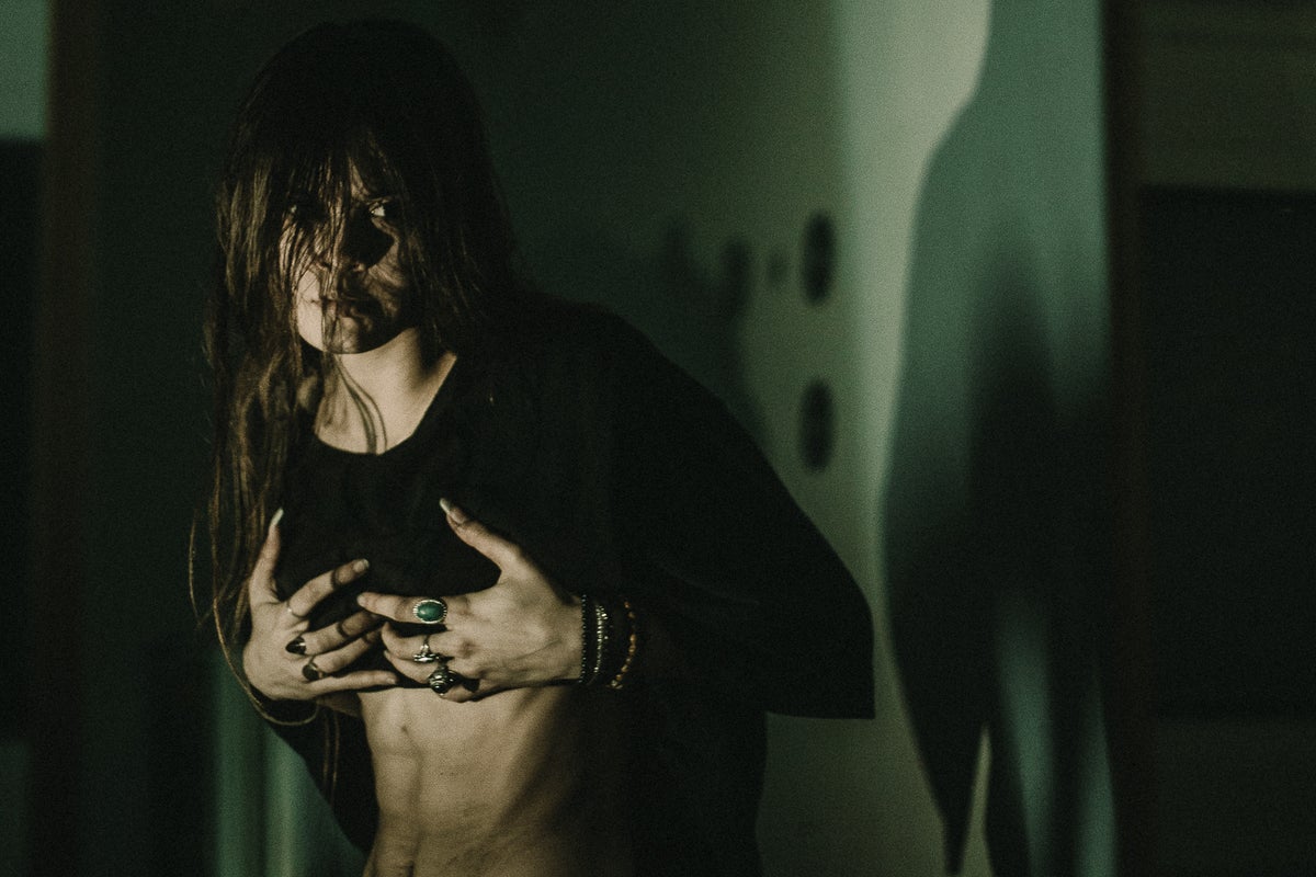 Gothic singer-songwriter Sofia Isella: ‘Men feel pressured by other men to be mean to women’ Gothic singer-songwriter Sofia Isella: ‘Men feel pressured by other men to be mean to women’