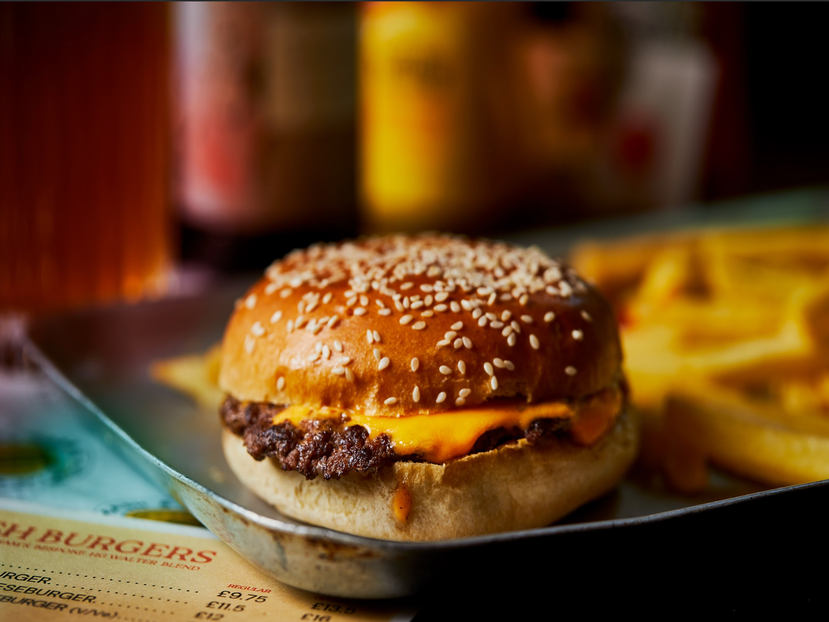 Ultimate smash burger: How to recreate London's hottest food trend ...