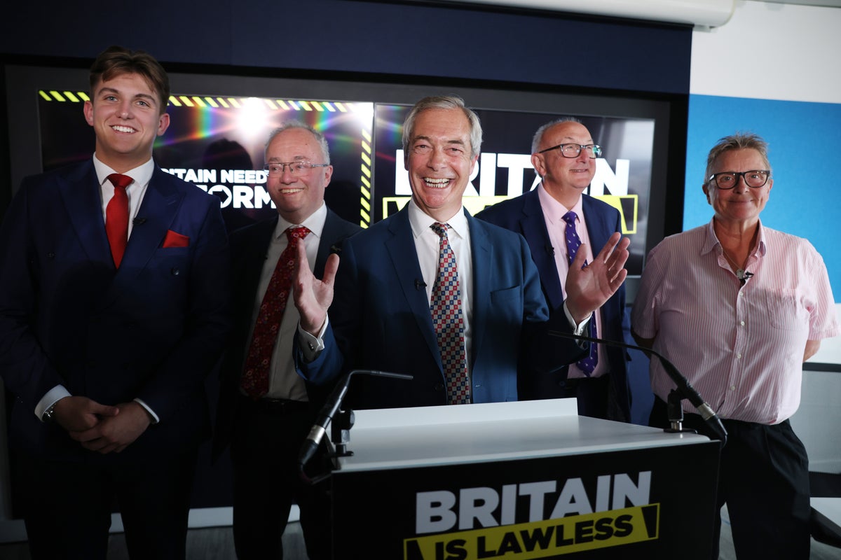 Voices: Starmer has to find a workable plan to ‘stop the boats’ or Farage will become prime minister