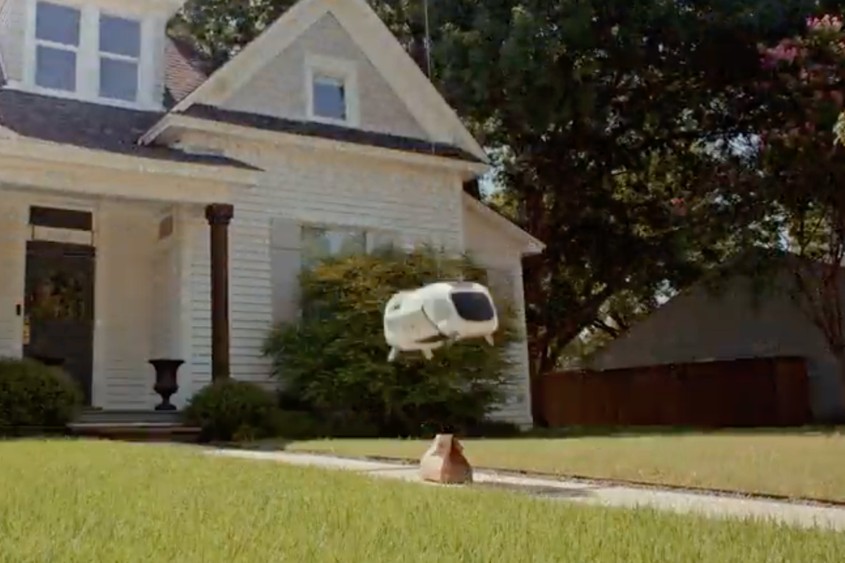 Restaurant uses drone to deliver burrito right to customer’s front door