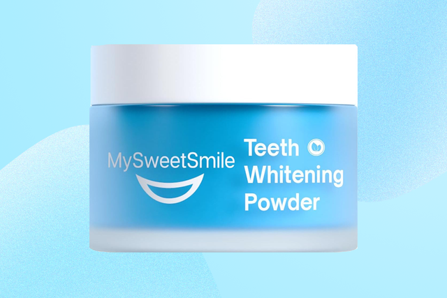 <p>This inexpensive powder is a quick way to whiten your teeth</p>