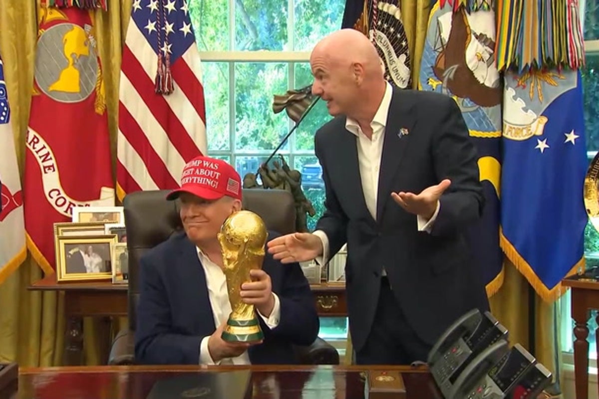 Trump asks FIFA President if he can keep the gold World Cup trophy