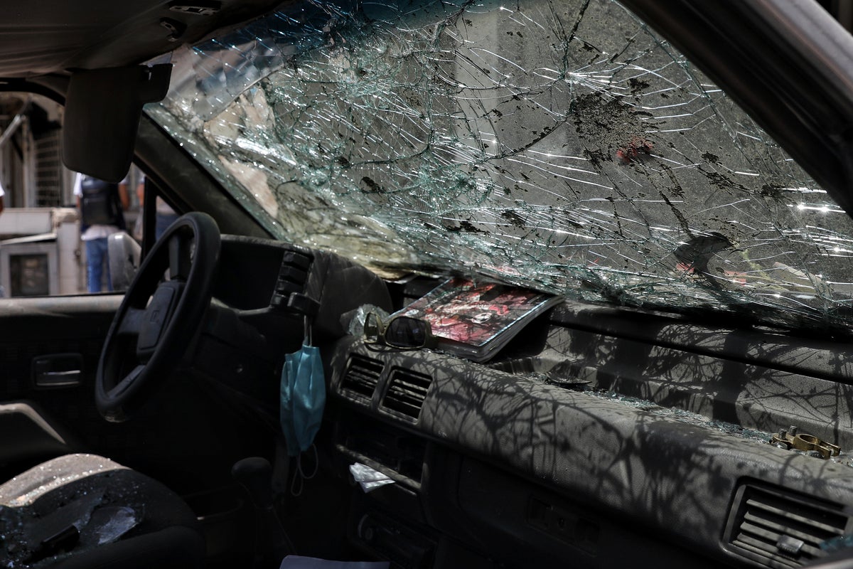 Deadly attacks in Colombia cast a shadow on the president's peace-with-guerrillas policy