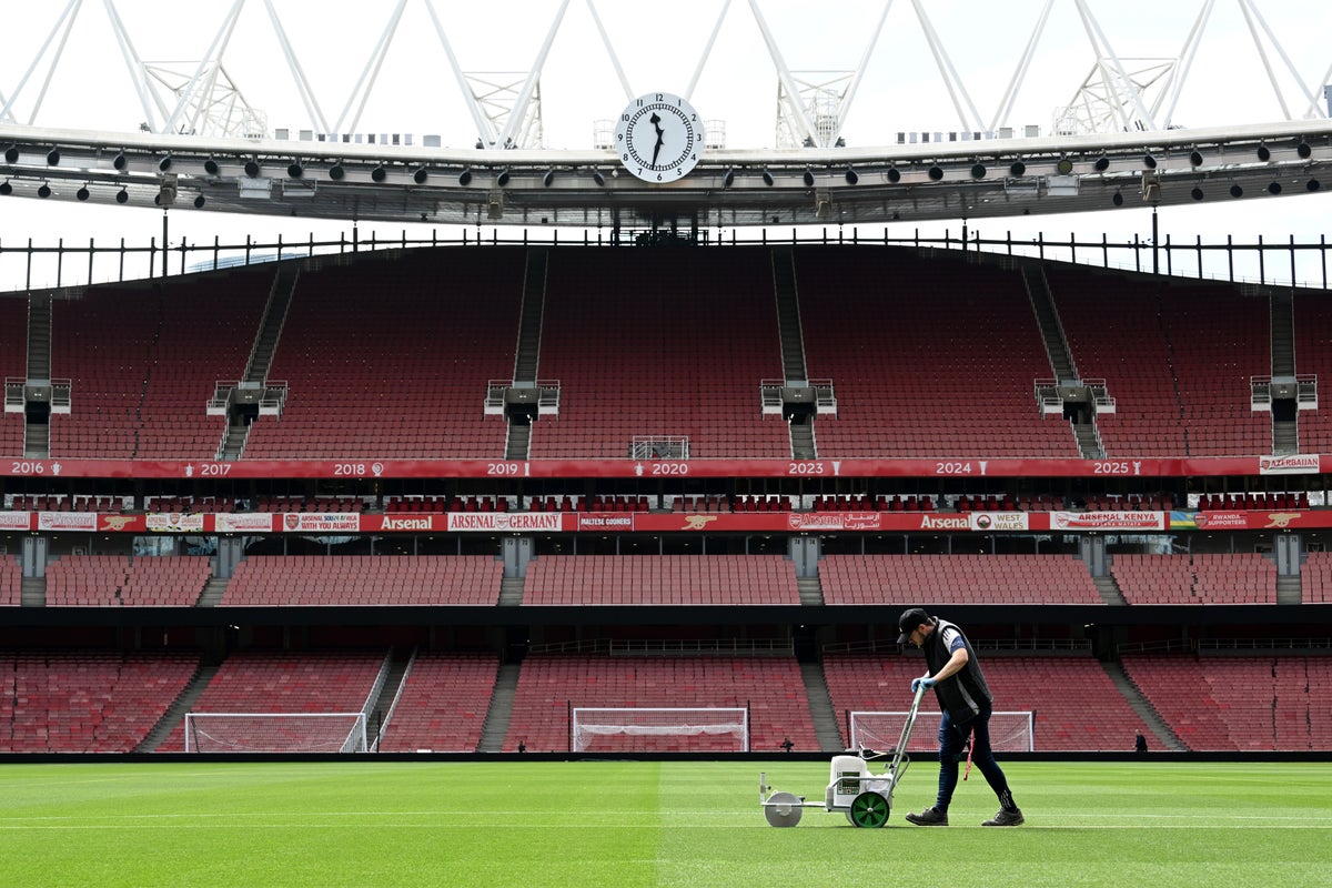 Arsenal v Leeds live: Eberechi Eze boost ahead of Viktor Gyokeres home debut in Premier League
