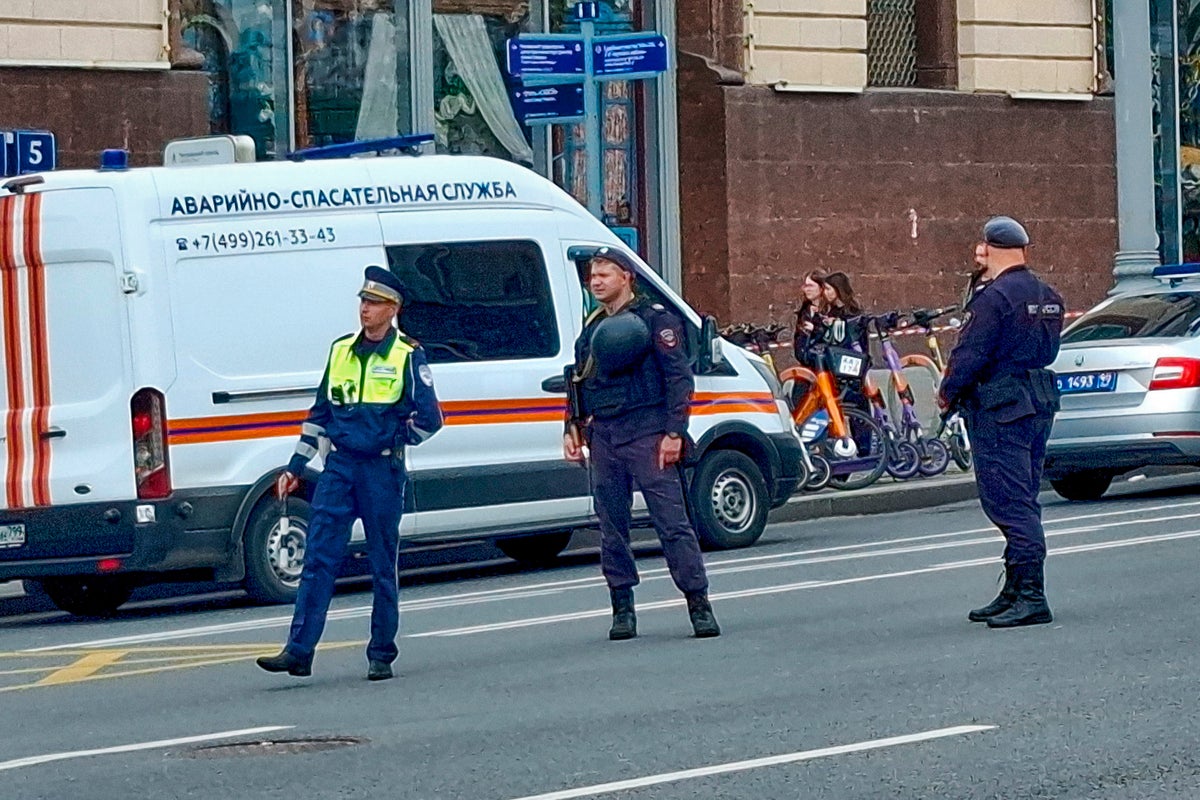 At least 1 dead in Moscow shopping center explosion, 3 injured