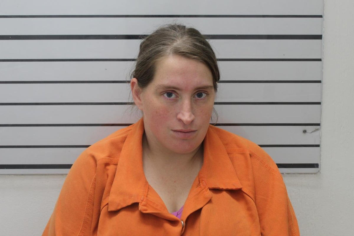 Mom forced 11-year-old daughter to give birth to husband’s baby without medical care – UK Times Mom forced 11-year-old daughter to give birth to husband’s baby without medical care – UK Times