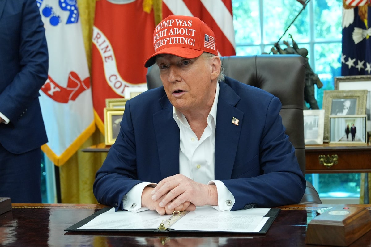 https://static.independent.co.uk/2025/08/24/15/Trump_16612.jpg?width=1200&height=800&crop=1200:800