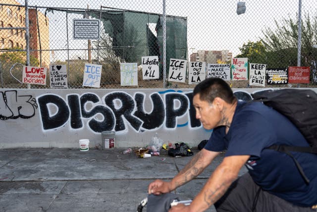 Ice Is Evil ICE officials burnt out and struggling with Trump’s immigration ...