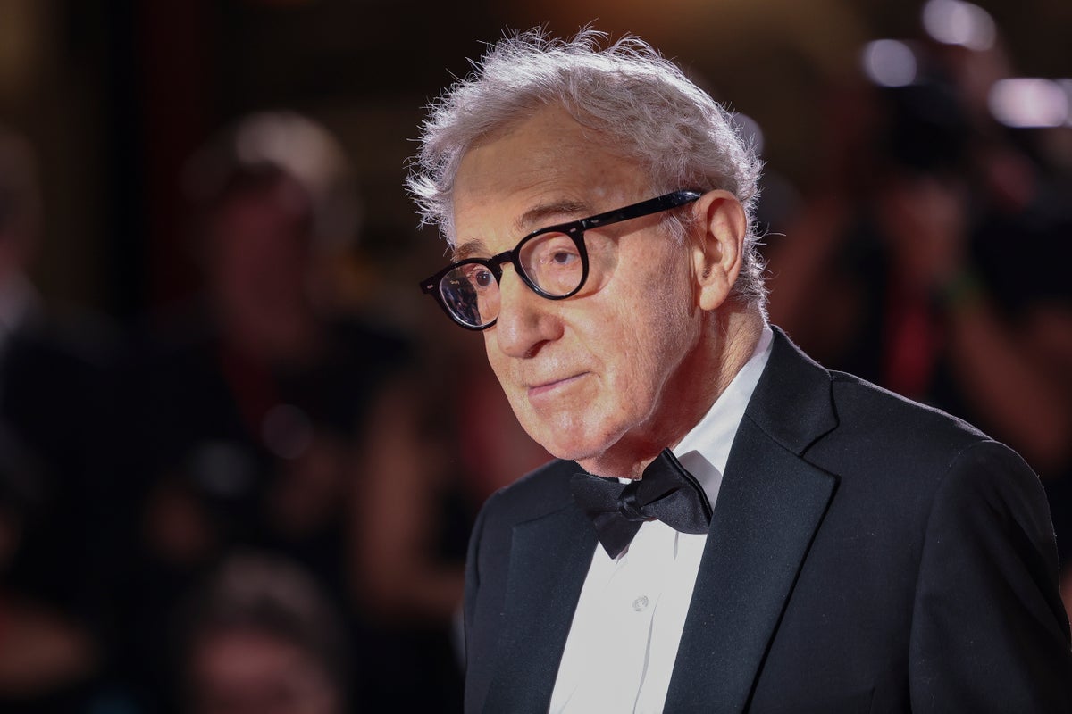 Ukraine condemns Woody Allen for speaking at a Russian film festival
