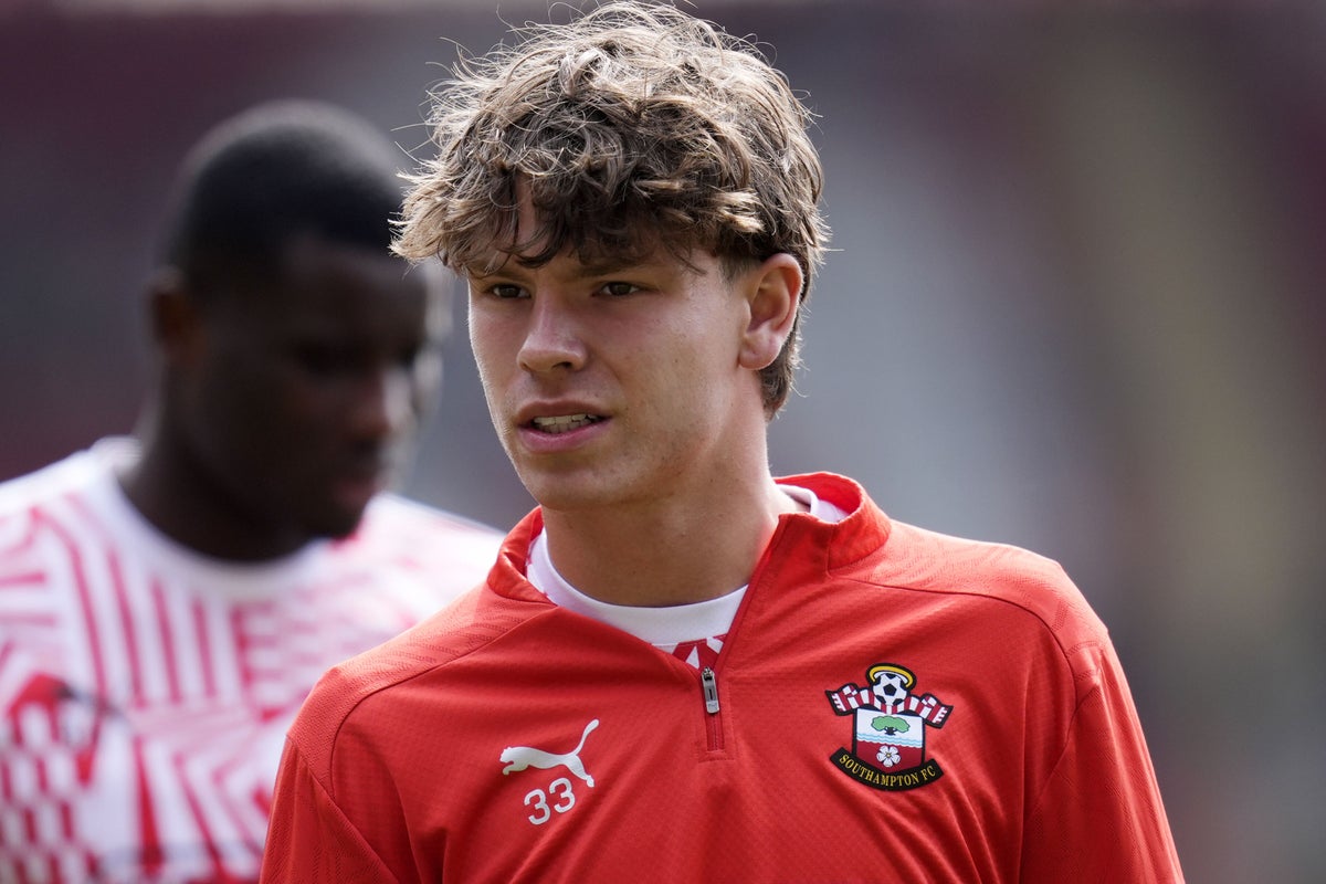 Everton sign highly-rated teenager Tyler Dibling from Southampton