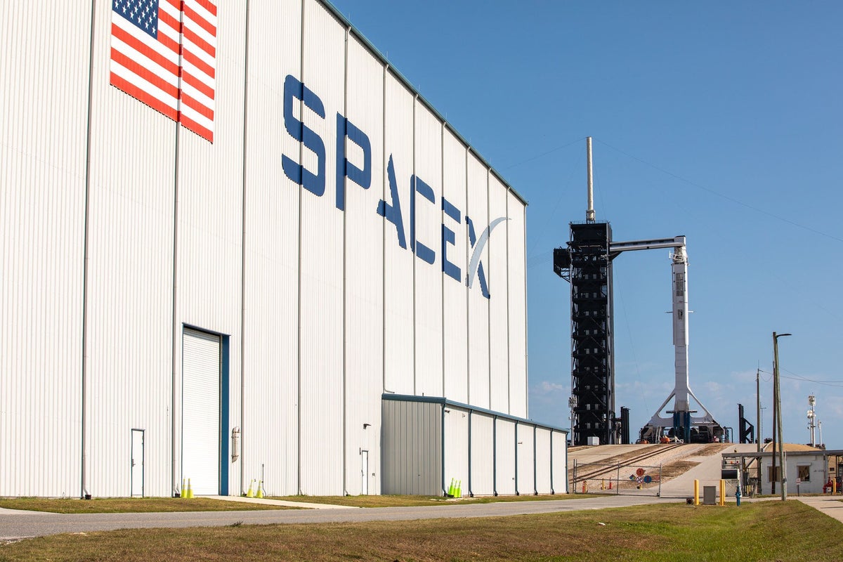 UK tech firm Filtronic wins ‘landmark’ SpaceX contract