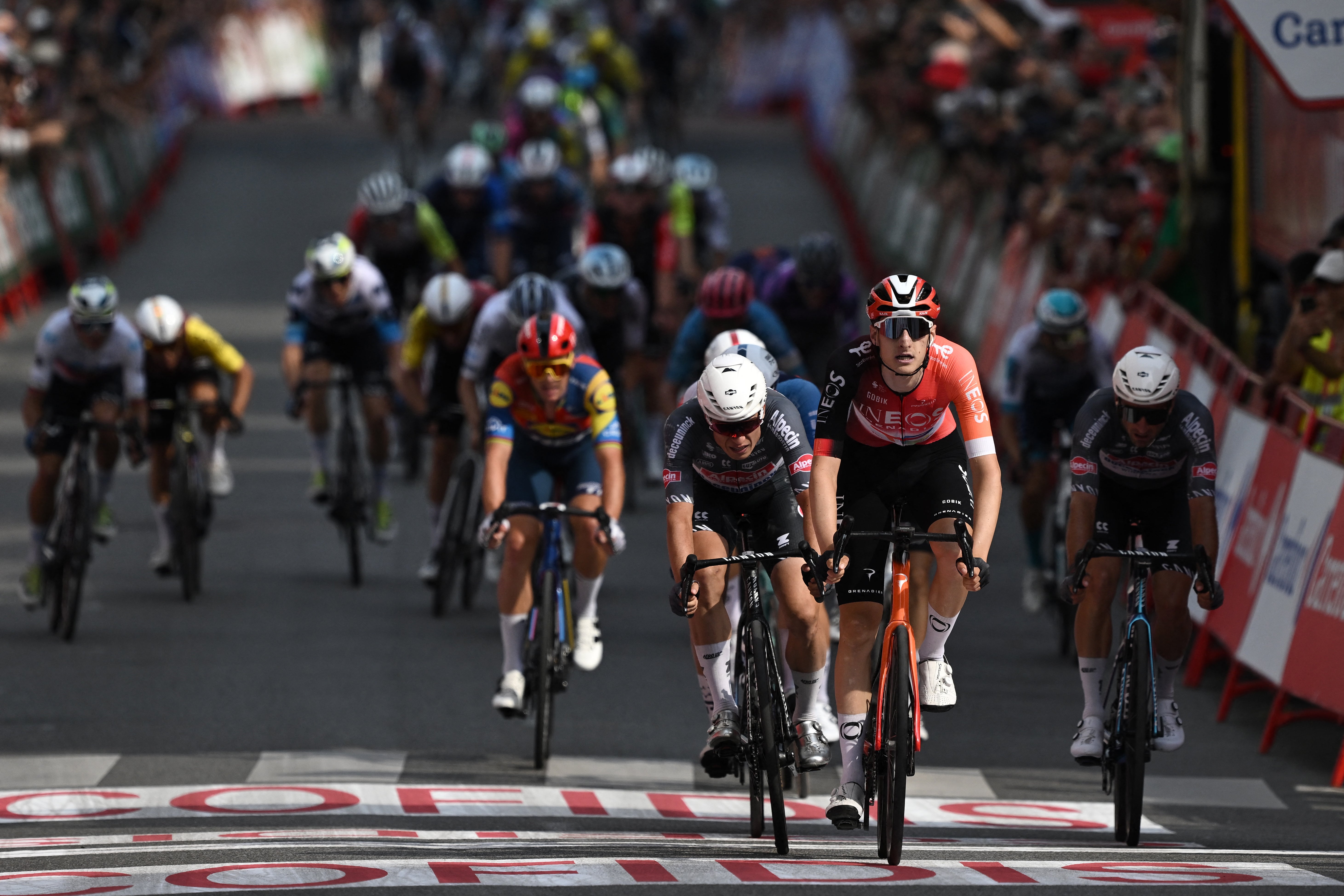 Turner got the better of Philipsen, one of the world's best sprinters