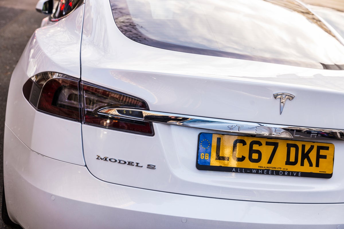 New DVLA warning for drivers ahead of number plate change