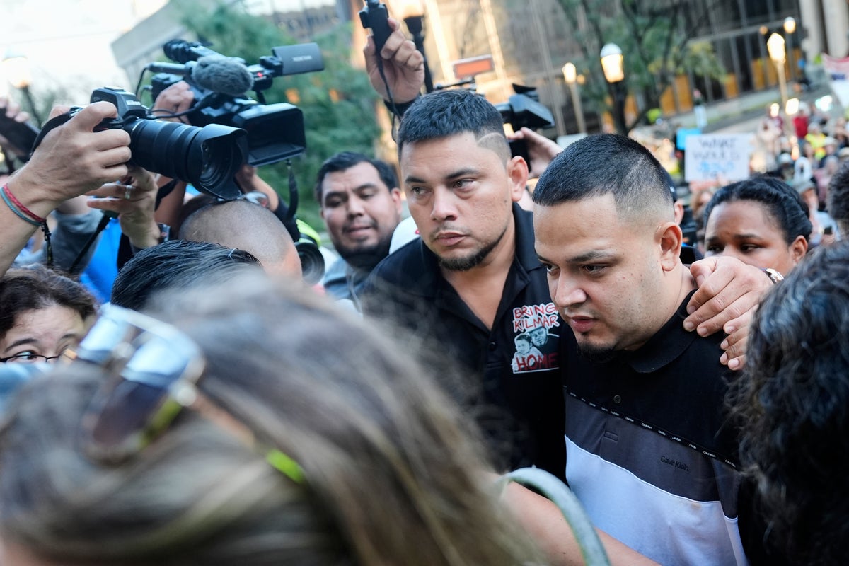 https://static.independent.co.uk/2025/08/26/23/EEUU-DEPORTADO_POR_ERROR-QU%C3%89_SABER_40184.jpg?width=1200&height=800&crop=1200:800