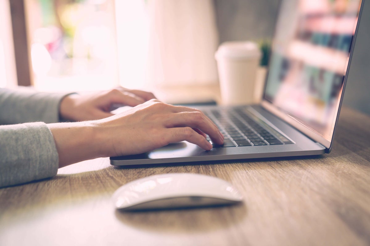 Job seekers at risk amid surge in CV-writing scams, warns LinkedIn