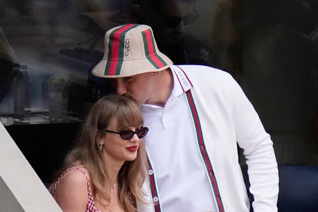 <p>TAYLOR SWIFT-TRAVIS KELCE-CRONOLOGÍA</p>