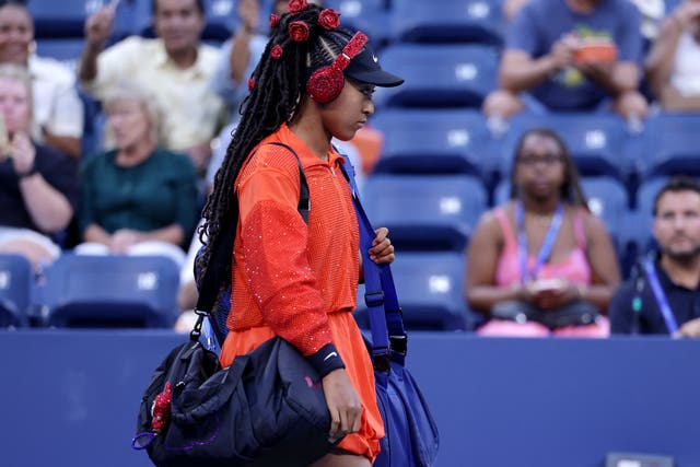 <p>“Se llama Billie Jean Bling. No Billie Jean King”, dijo Osaka sobre el muñeco Labubu que llevaba colgado en su bolsa</p>