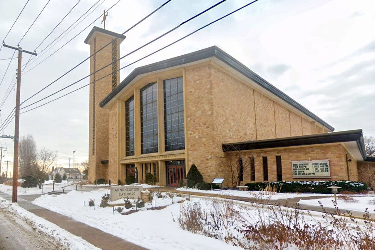 Shooter ‘pepper-sprayed’ Minneapolis Christian school with gunfire during Mass injuring ‘at least 20’