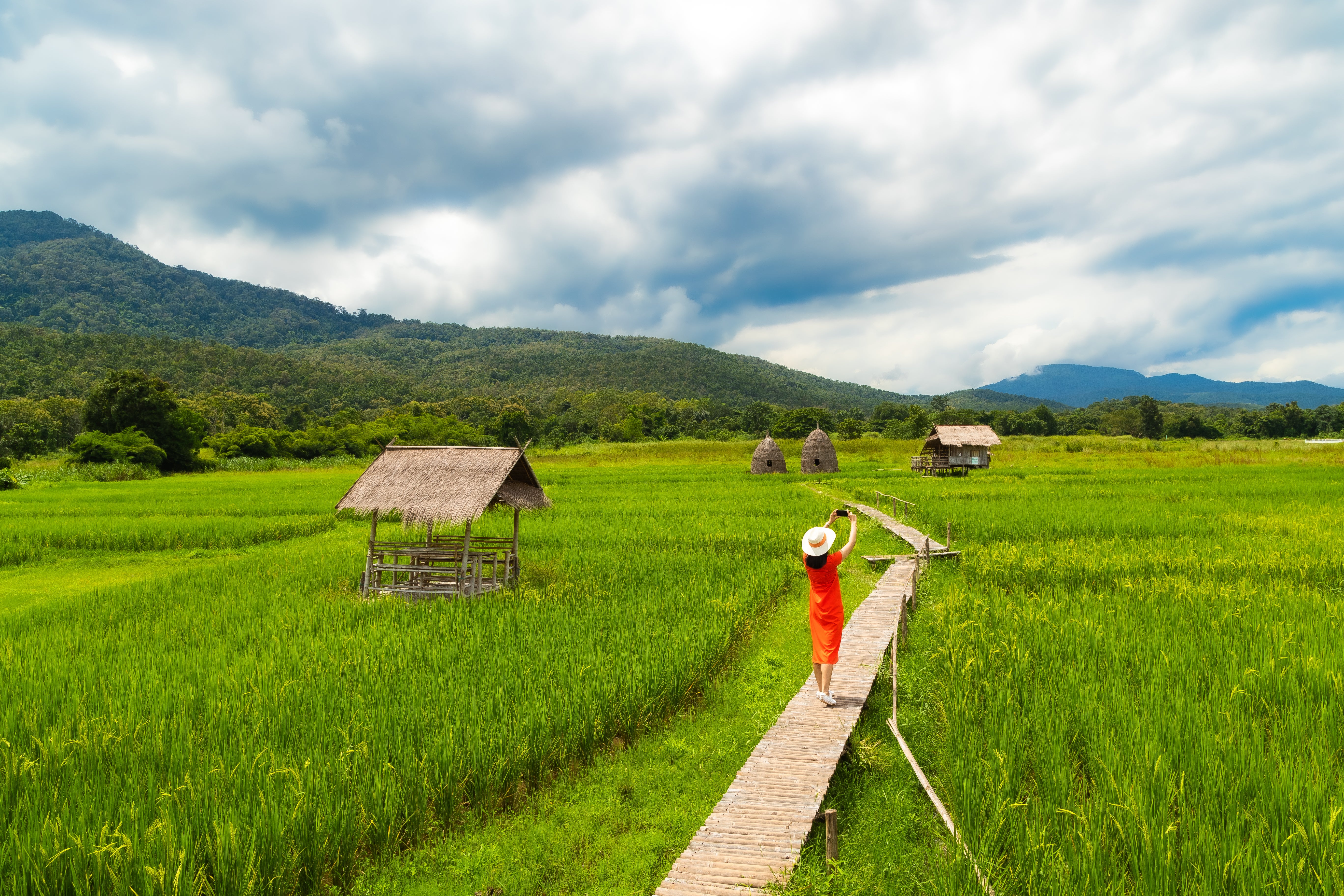 Win a luxury luggage set worth over £1100 with Responsible Thailand