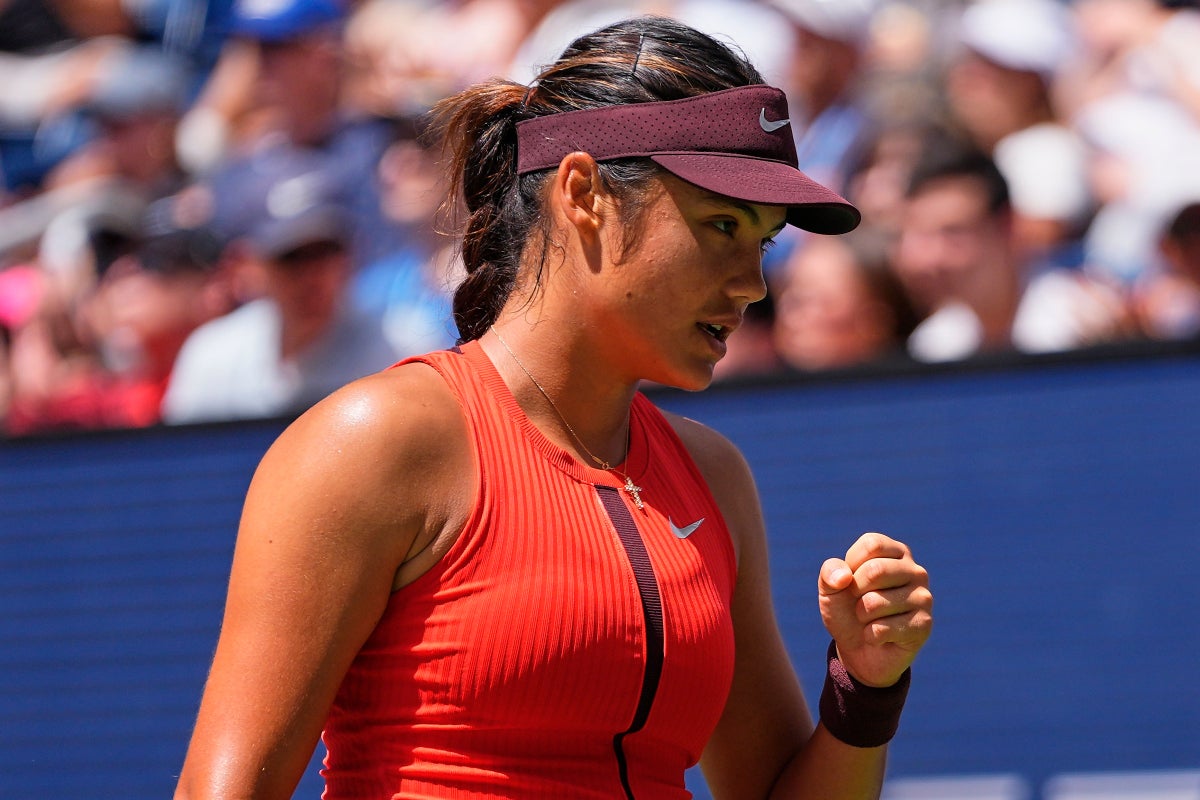 Emma Raducanu races into US Open third round with dominant display