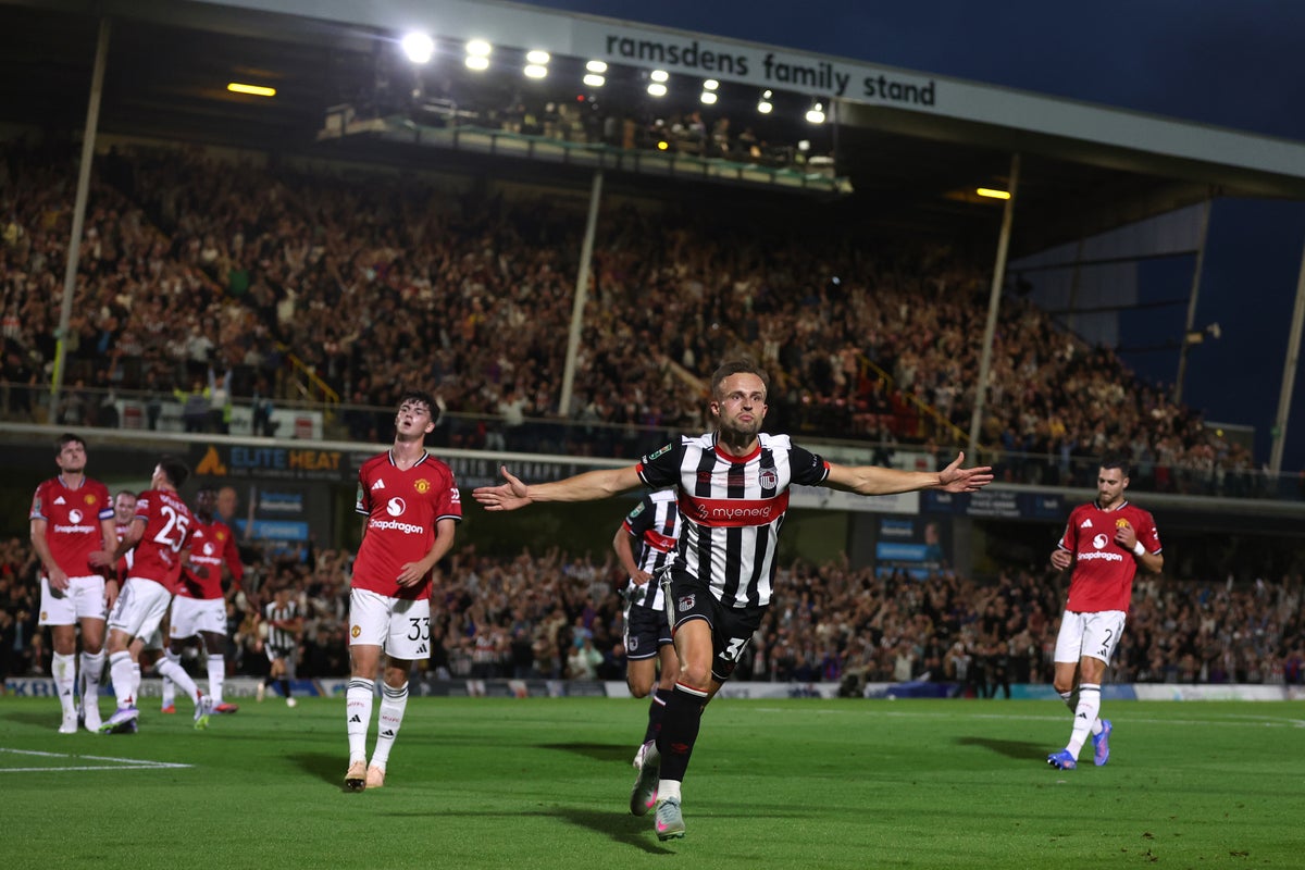 Carabao Cup live: Man United bound for shock exit before Arsenal and Liverpool discover third-round opponents in draw