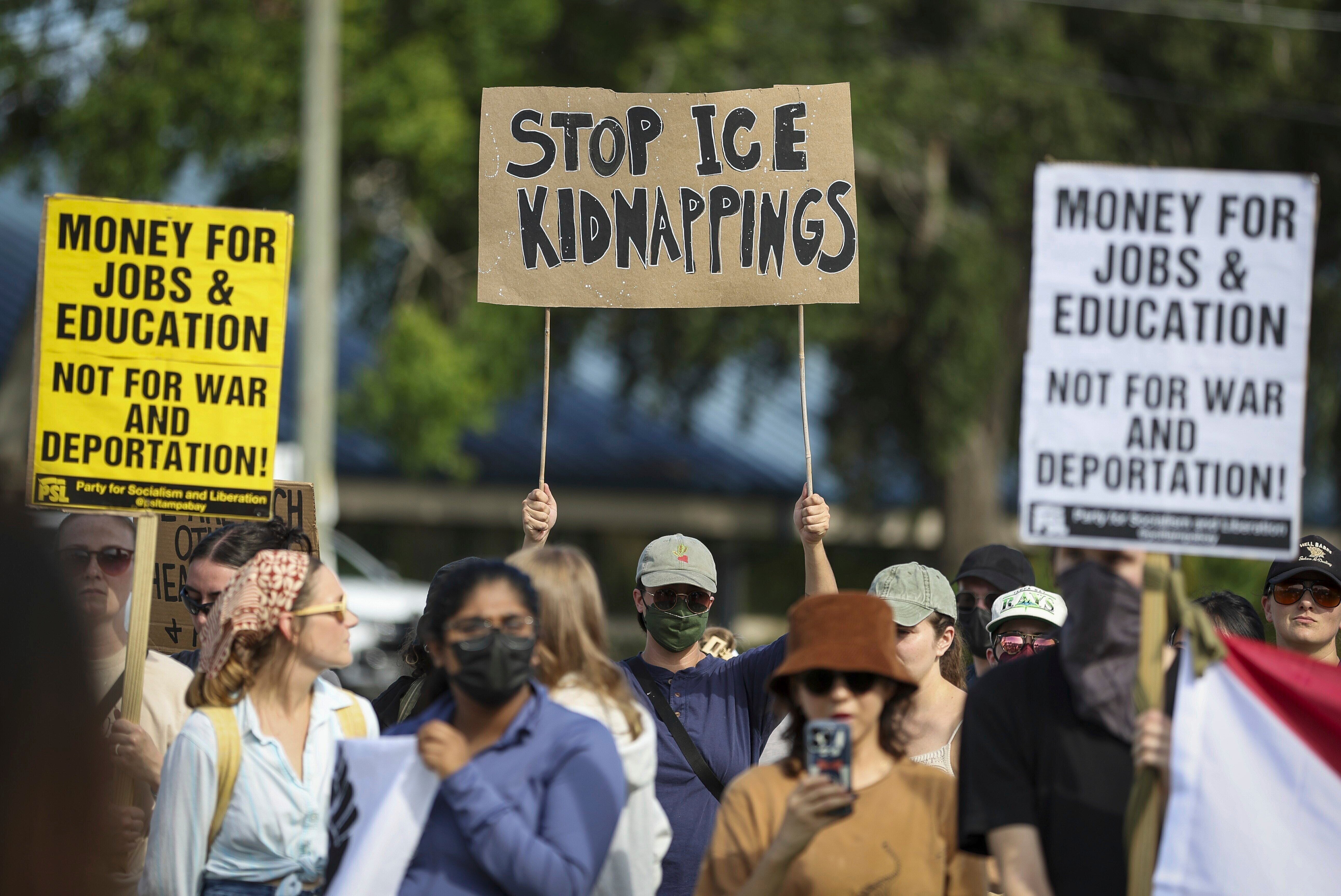 EEUU-DEMÓCRATAS-MIGRANTES