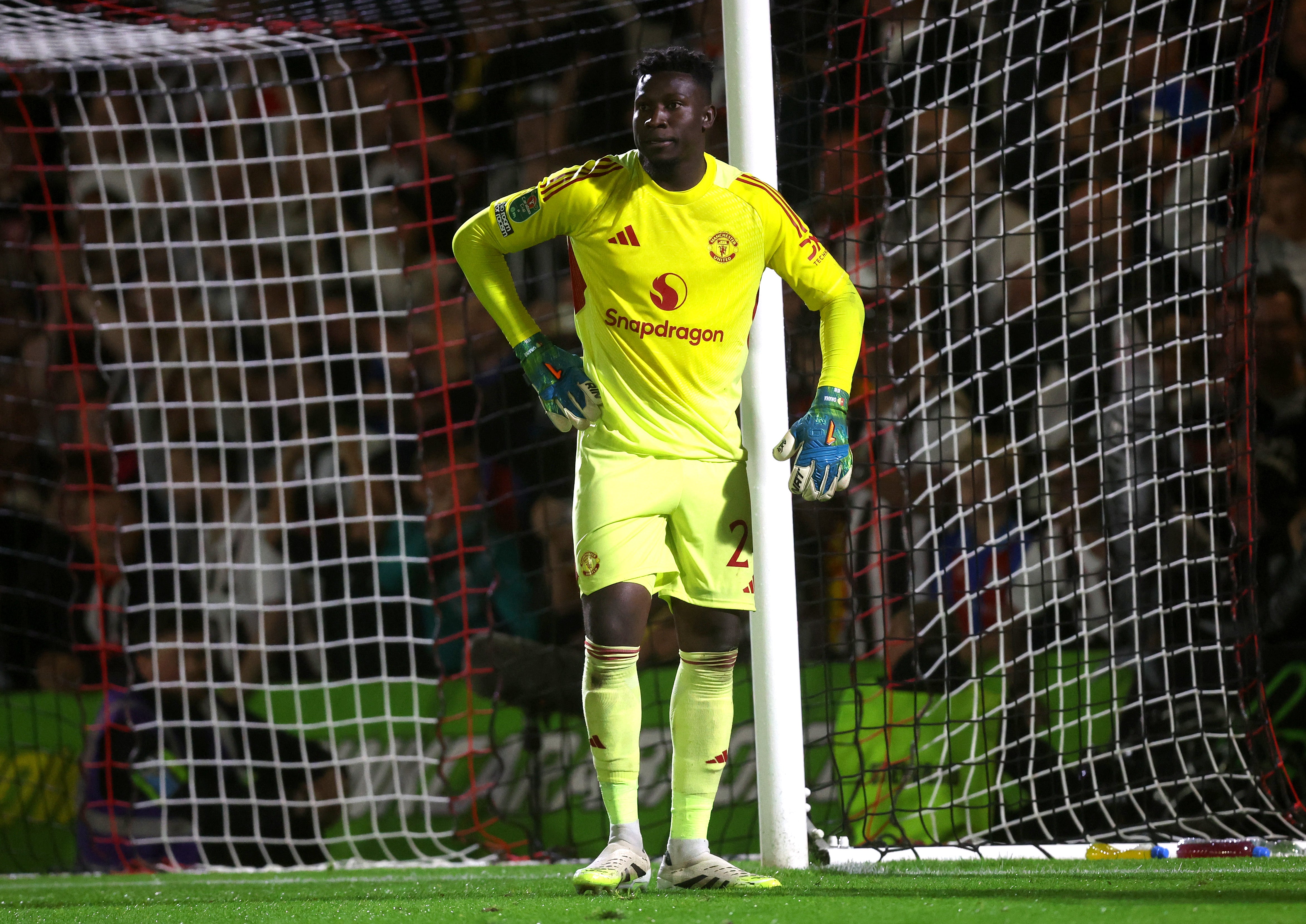 Andre Onana soportó otra noche difícil
