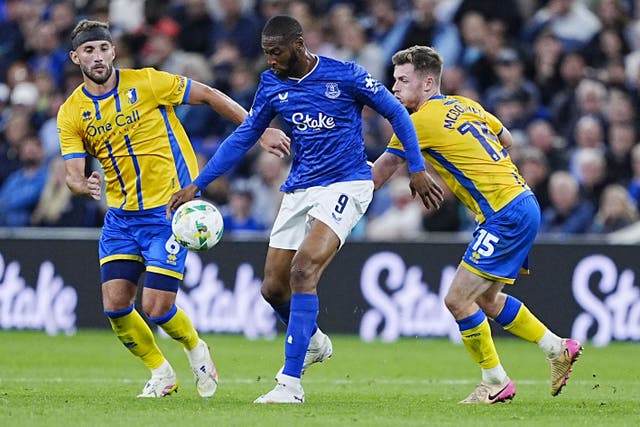 Beto (centre)sealed victory for Everton (Peter Byrne/PA)