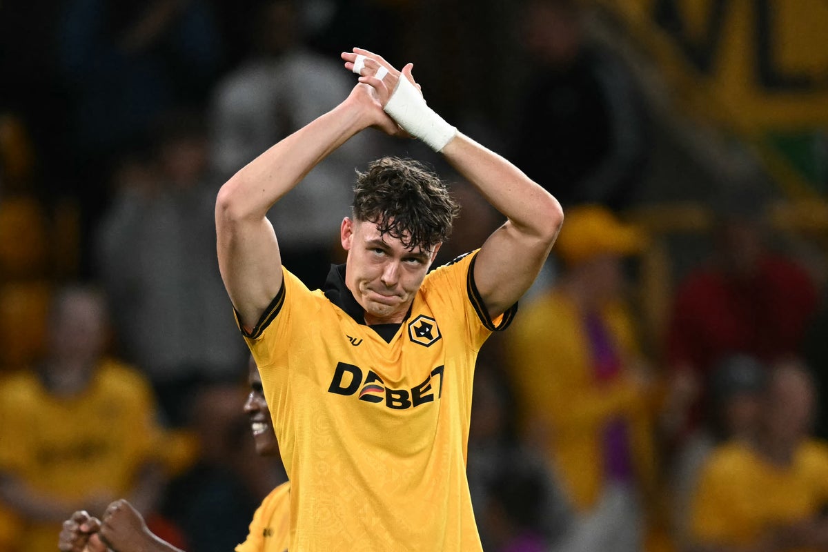 Wolves boss provides Jorgen Strand Larsen update after Newcastle bids rejected
