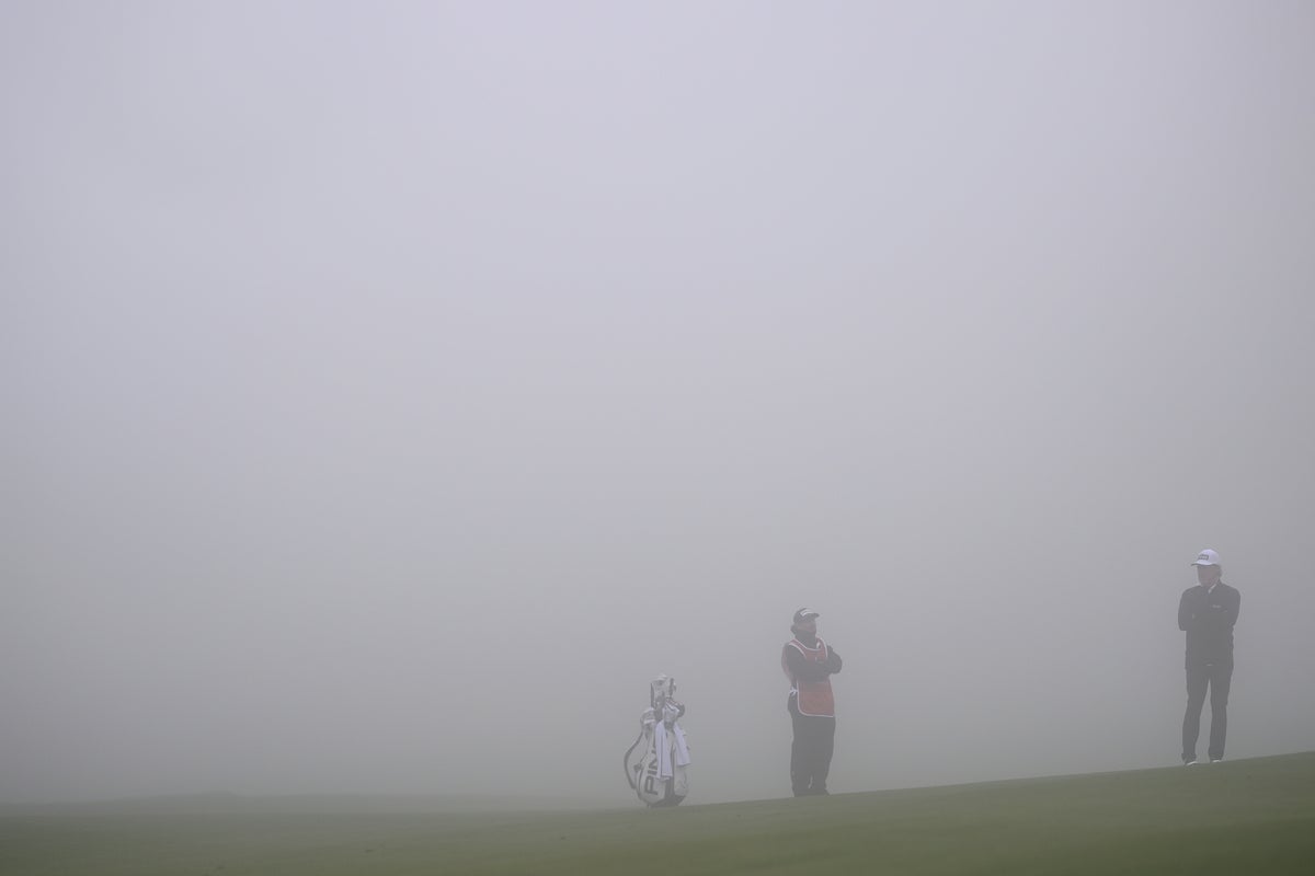 Heavy fog strikes European Masters as play suspended on DP World Tour