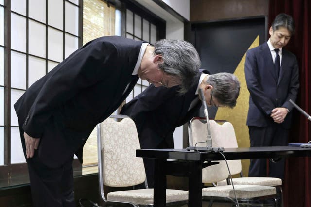 JAPÓN-DISCULPAS A UN MUERTO
