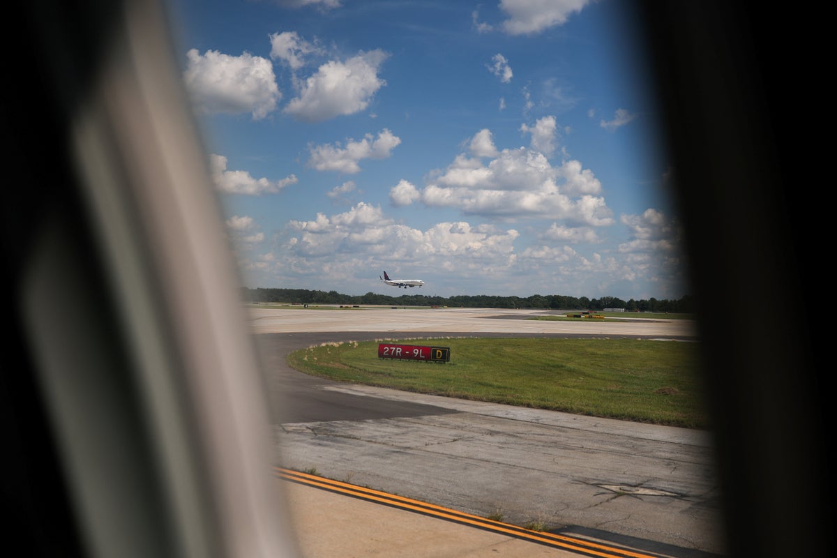 Passenger suffered ‘permanent hearing loss’ after cabin pressurization system malfunctioned on Delta flight: suit