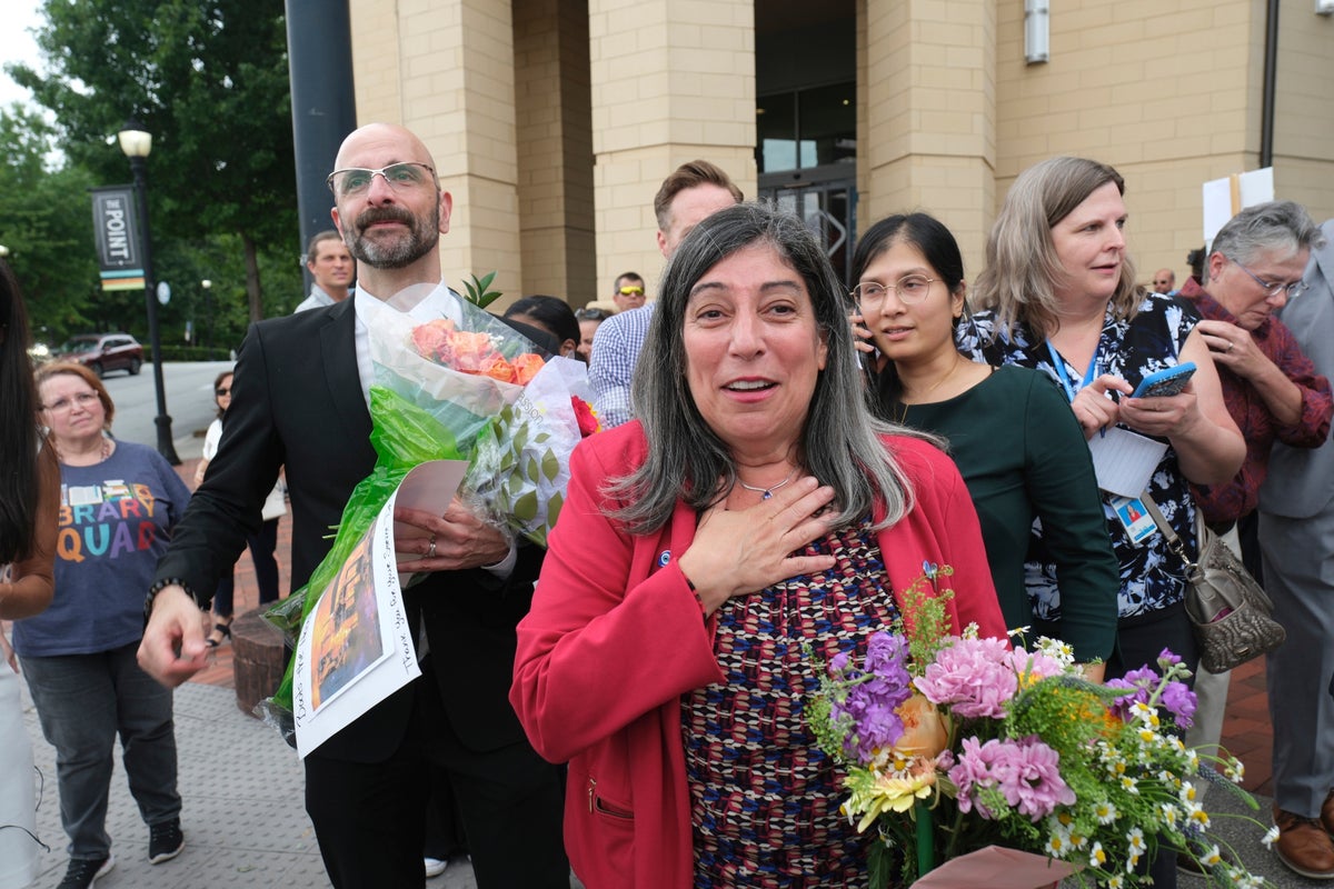 Photos show workers rally for senior CDC officials forced off Atlanta headquarters