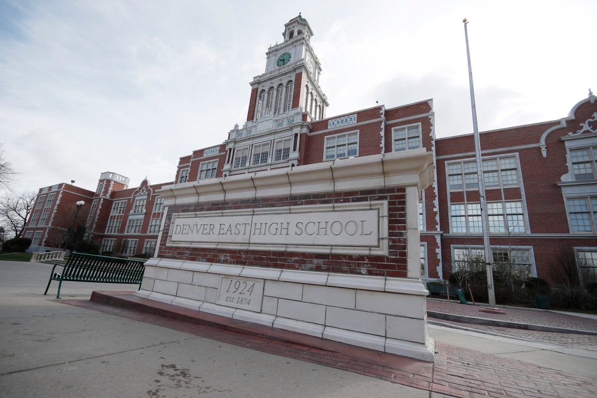 US Education Department says Denver school district's all-gender bathrooms violated Title IX