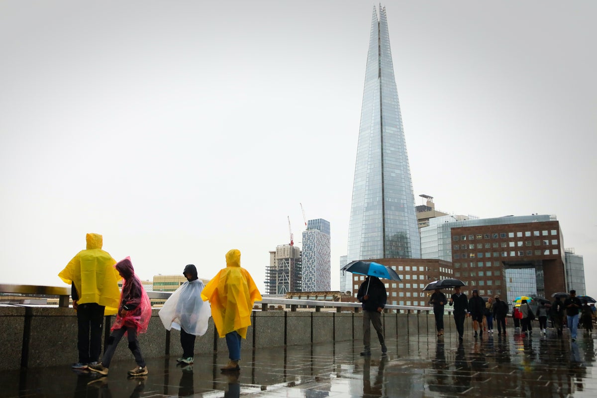https://static.independent.co.uk/2025/08/29/11/32/Torrential-Rain-Ends-UK-Extended-Hot-Weather-Spell-ksq2xmd0.jpeg?width=1200&height=800&crop=1200:800