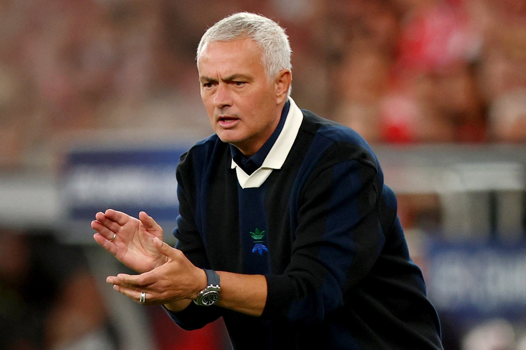 Jose Mourinho foi demitido por Fennarabes no final de agosto