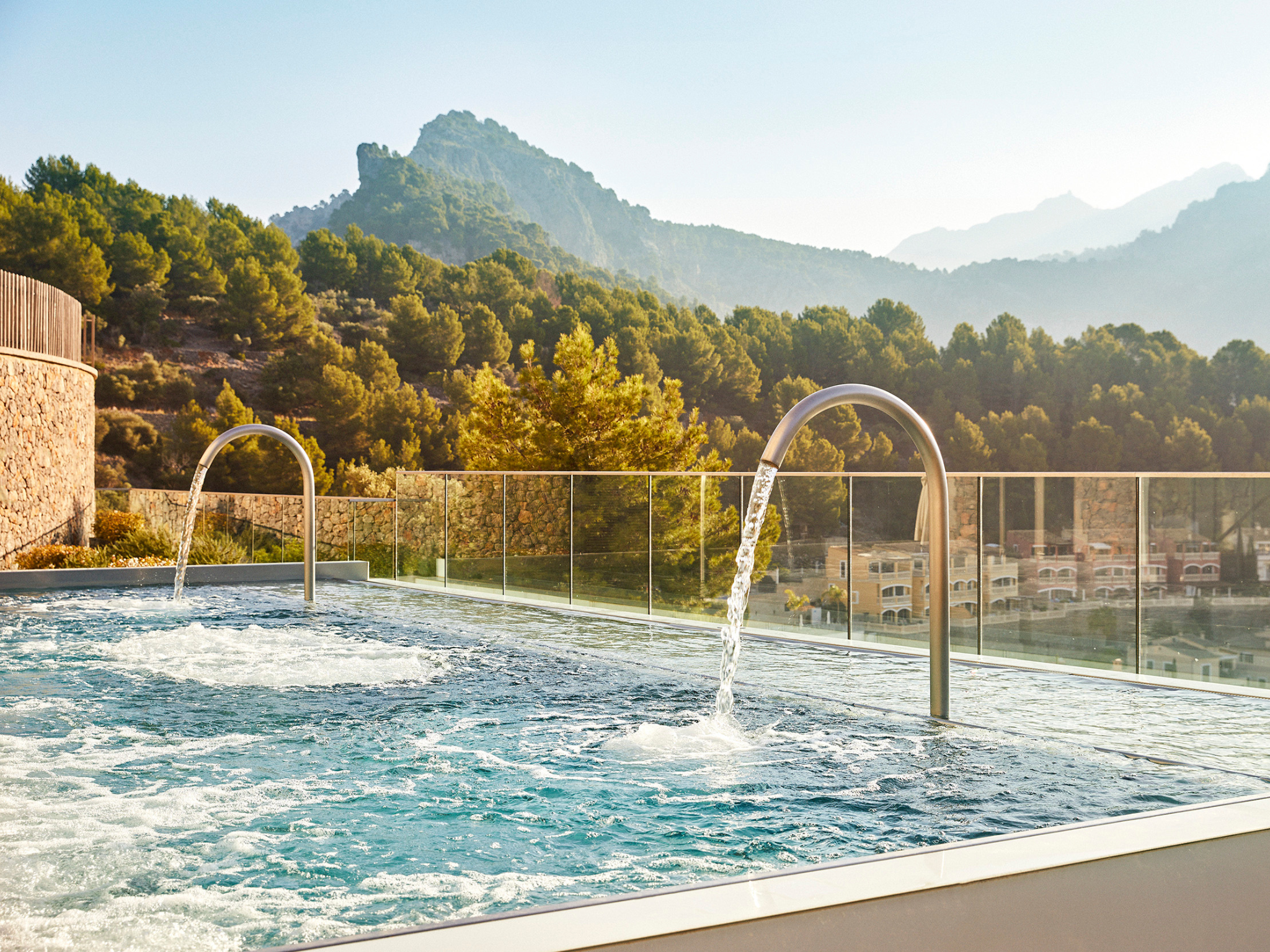 The hotel spa offers a hydrotherapy pool while the roof hosts the infinite pool and the family pool
