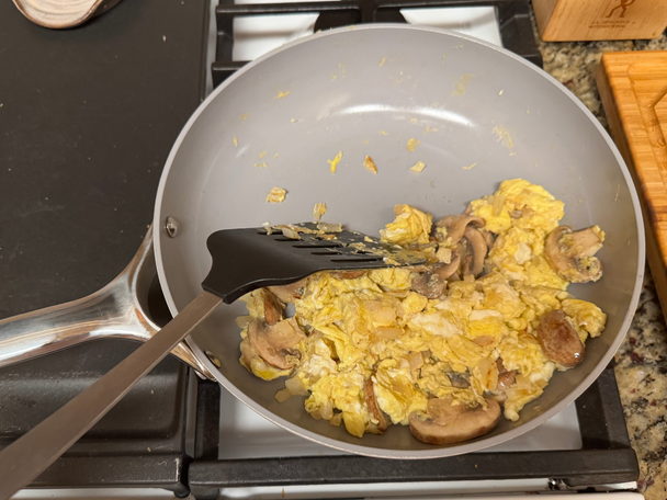 indybest review Caraway 24-piece cookware and minis-duo set