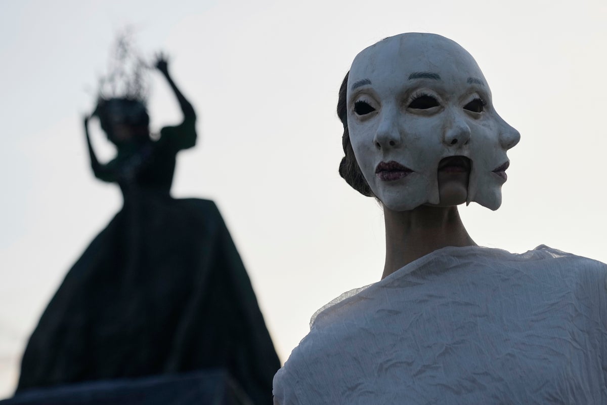 Highlights from Moscow Fashion Week in photos